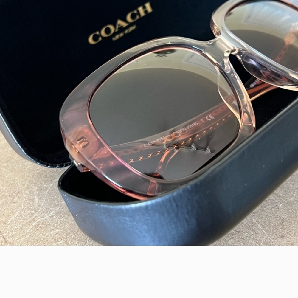 Elegant Pink Sunglasses - Picture 4 of 8